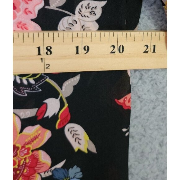 Loft Women's Long Sleeve Smocked V Neck Flowy Blouse Top Black Floral Size S - Picture 11 of 14